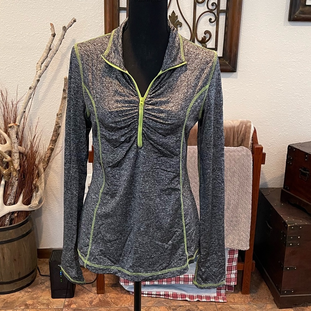 3/4 zip dry fit